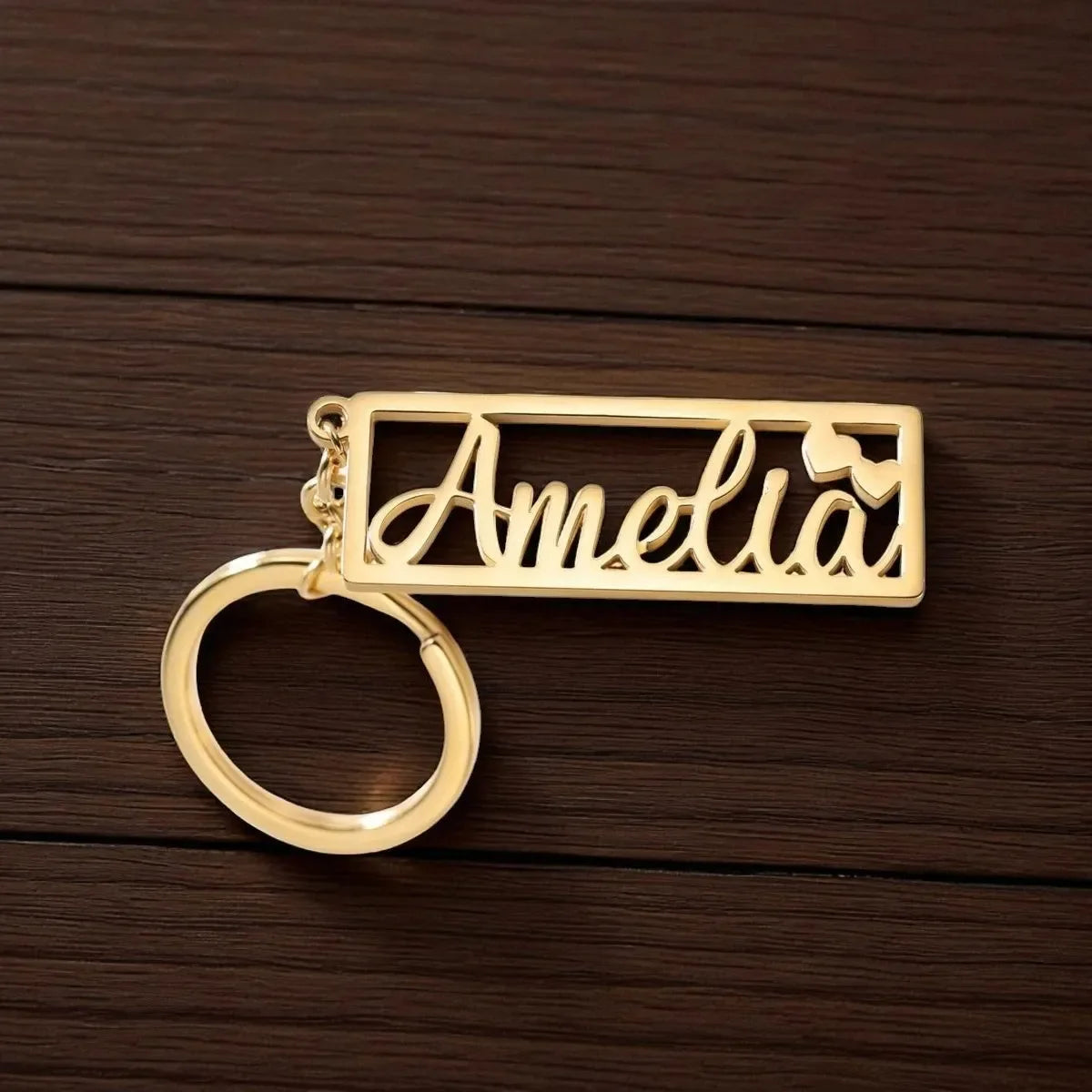 personalized-rectangle-name-keychain-gold-amelia