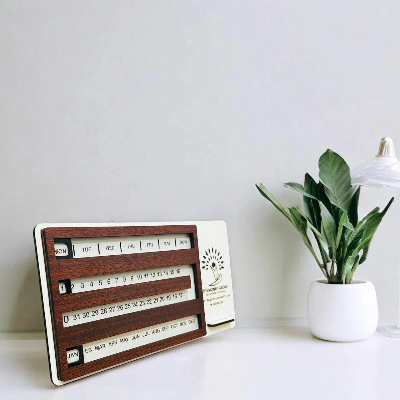 Customized Wooden Ring Desk Calendar - Precious Art Gifts
