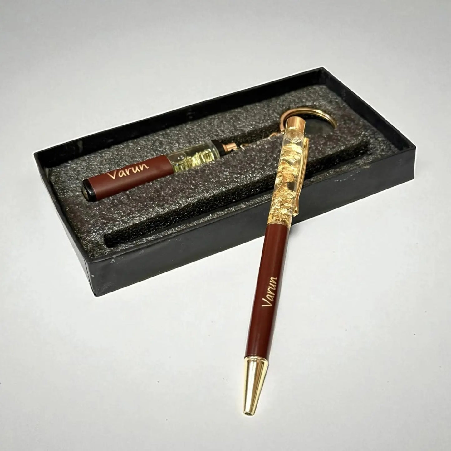 Gold Flake Pen & Keychain Set – Personalized Gift