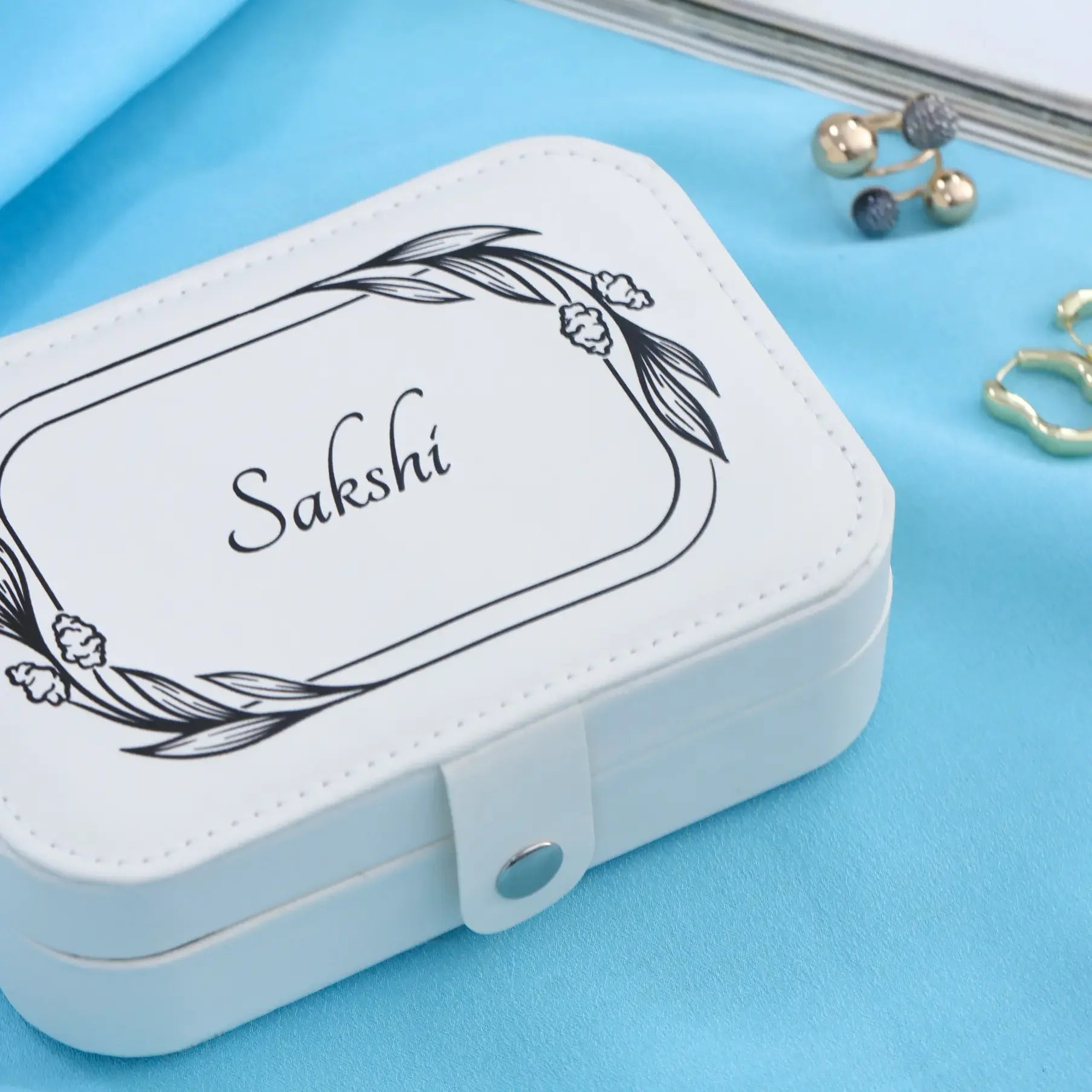 Personalized White Jewellery Box with Name – Gift for Girls - Precious Art Gifts