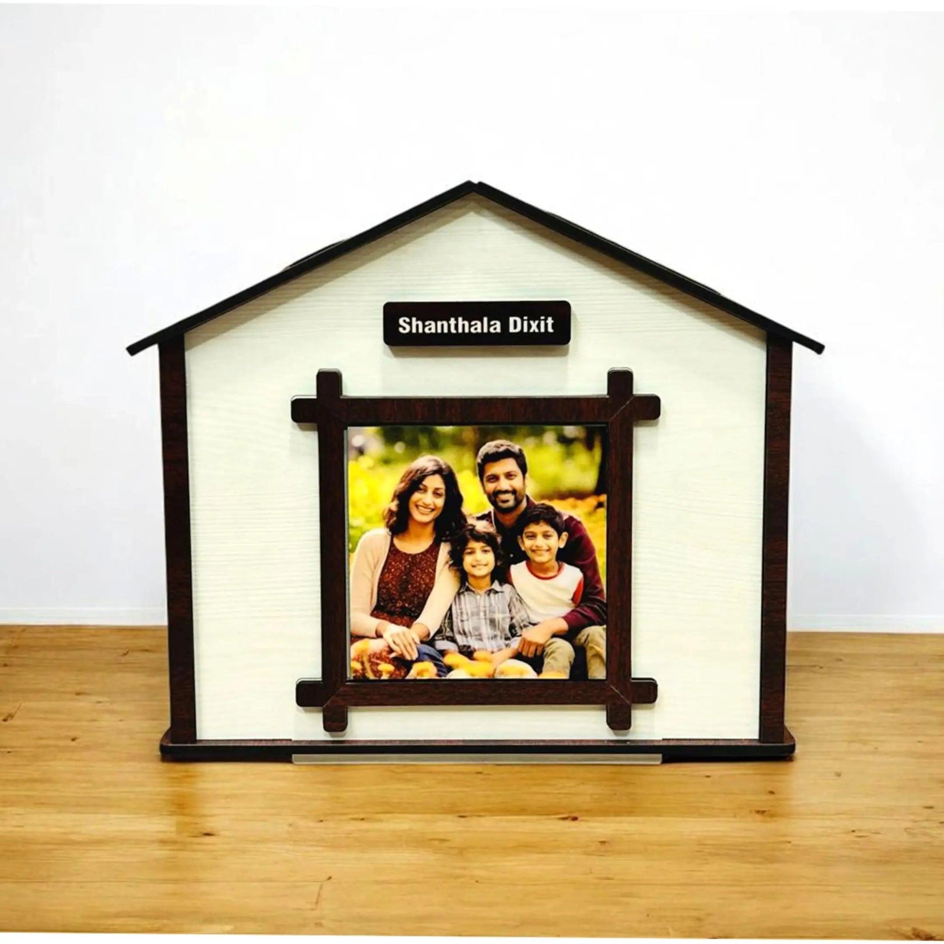 Hut-Shaped Wooden Photo Saving Box – Custom Name & Picture - Precious Art Gifts